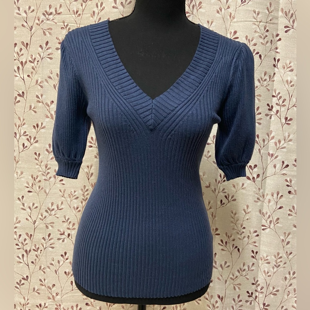 Worthington - Women's V-Neck Elbow Sleeve Pullover Sweater (NWOT)